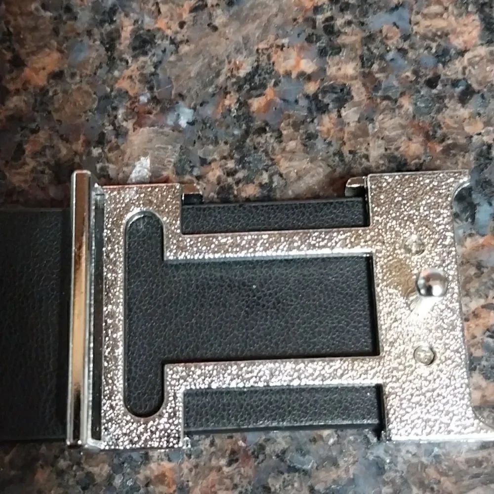 "M" BELT...One Size Fits Most. - Picture 2 of 5